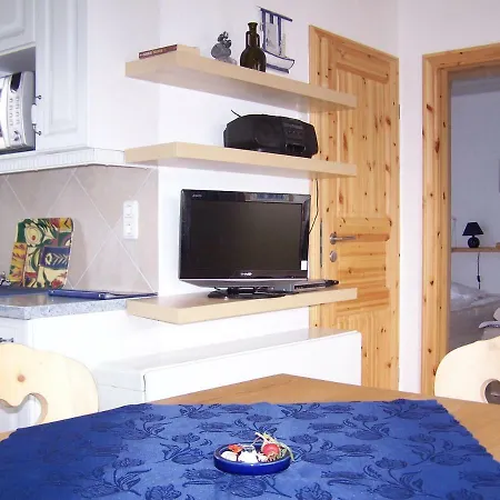 Apartment Ungers Welt 1 *